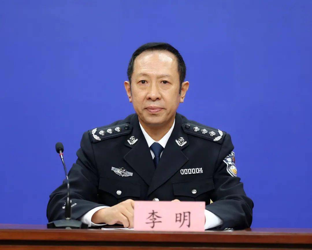 赛后采访：李明感谢全队无私配合！